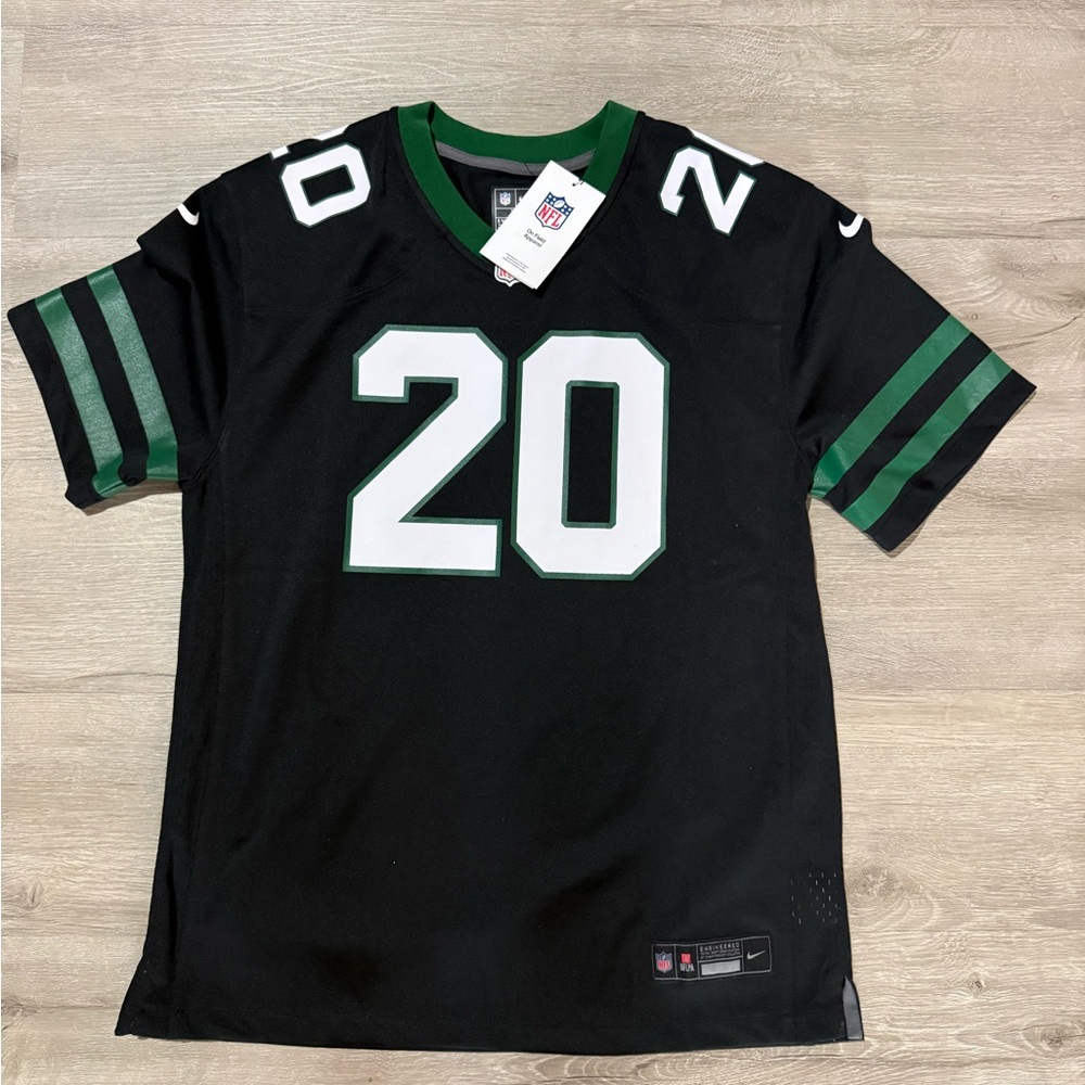 New York Jets Breece Hall jersey youth XL